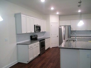 3305 Roundabout Dr in Middleburg, FL - Building Photo - Building Photo