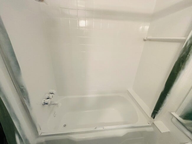 property at 154 Hegemans Ln