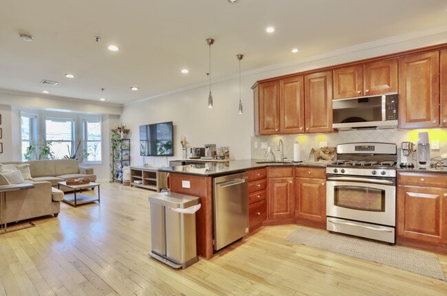 property at 421 Jackson St