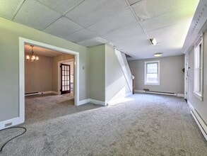 1042 Martindale Rd, Unit 1042 in Ephrata, PA - Foto de edificio - Building Photo