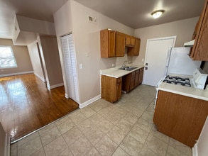 4834 W Adams St in Chicago, IL - Foto de edificio - Building Photo