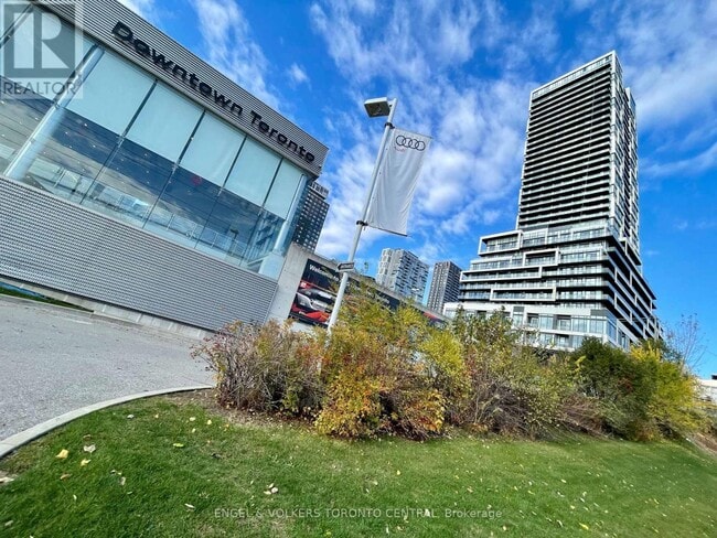 property at 5 Defries St