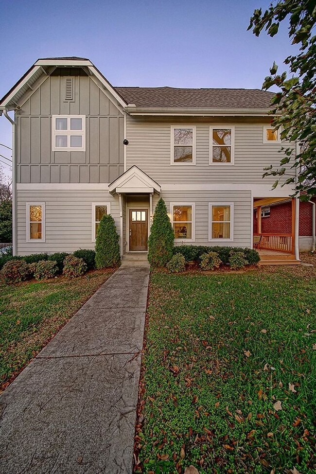 property at 217 N 9th St