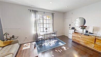 815 Euclid Ave in Miami Beach, FL - Building Photo - Building Photo