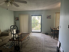 150 Pineview Rd in Jupiter, FL - Foto de edificio - Building Photo