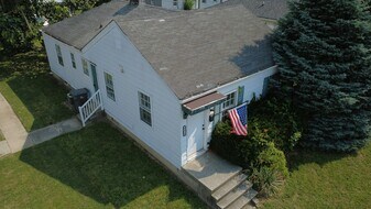 4614 E 16th St in Indianapolis, IN - Building Photo