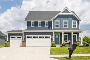 569 Wilsons Farm Dr in Fortville, IN - Building Photo