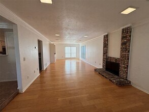 3300 Wells Dr in Plano, TX - Building Photo - Building Photo