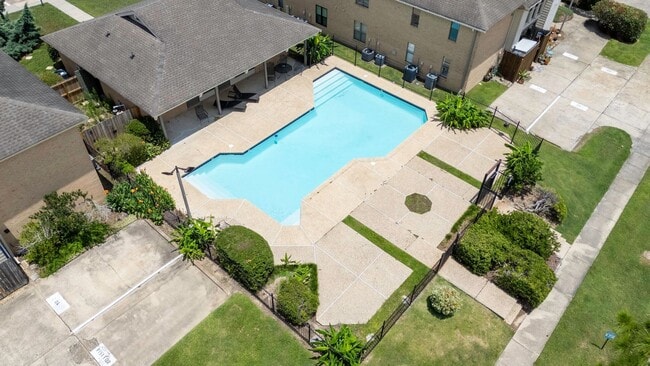 property at 8545 Summa Ave