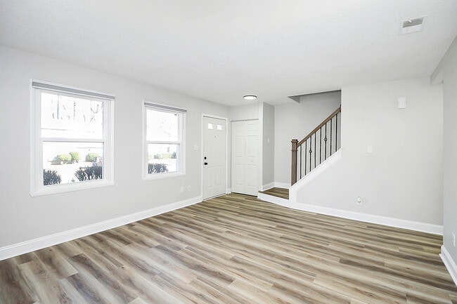 property at 1524 Waybridge Ln