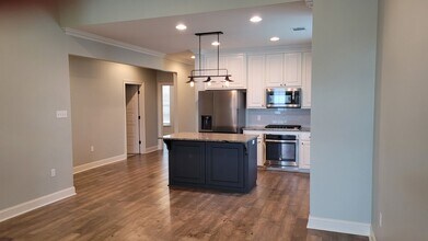 2618 Cresthaven Ave in Baton Rouge, LA - Building Photo - Building Photo