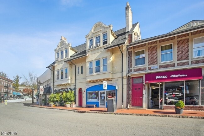 property at 180 Maplewood Ave