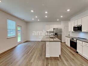 677 Smt Vw Ln in Canton, GA - Building Photo - Building Photo