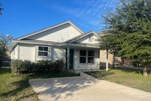 5735 Spanish Flat in San Antonio, TX - Building Photo