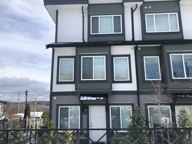 property at 253 Victoria Rd