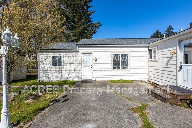 property at 15515 Stone Ave N