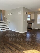 706 NE Orchard St in Lee's Summit, MO - Building Photo - Building Photo
