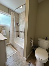 207 Marquette St, Unit 2 in Bay City, MI - Building Photo - Building Photo