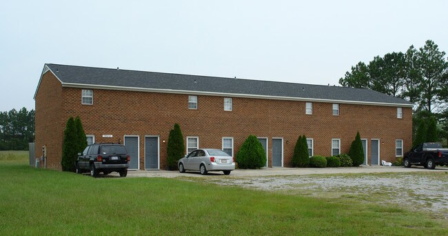 1544 Ashland Dr in Greenville, NC - Building Photo - Building Photo