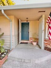 991 Piedmont Dr in Sacramento, CA - Building Photo - Building Photo