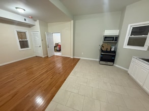 825 S 15th St in Newark, NJ - Building Photo - Building Photo