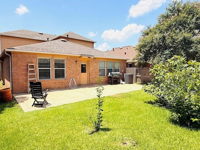 5818 Kenwood, Unit 12128 in Missouri City, TX - Building Photo - Building Photo