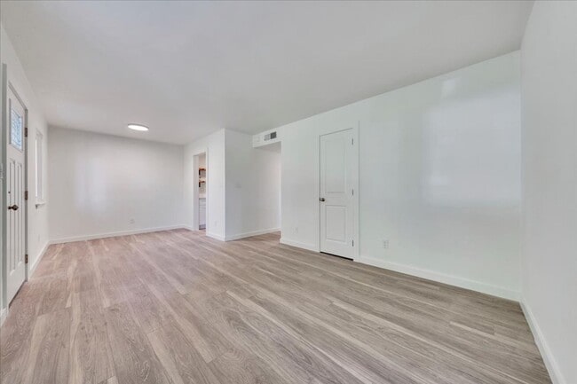 361 Mountain Ave SW in Roanoke, VA - Building Photo - Building Photo