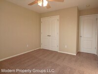 407 Golden Eagle Dr photo'