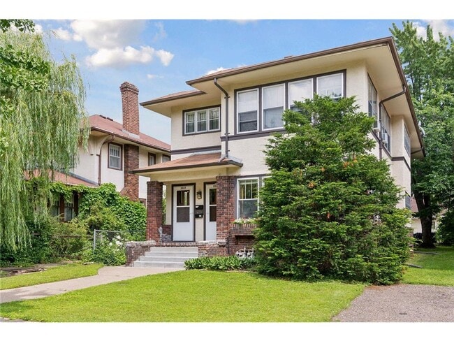 3319 Emerson Ave S in Minneapolis, MN - Building Photo - Building Photo