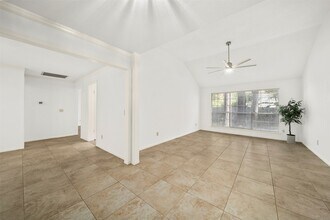 96 S Golden Arrow Cir in Spring, TX - Building Photo - Building Photo