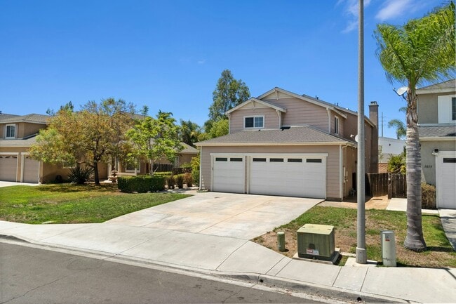 property at 1067 Princess Kyra Pl