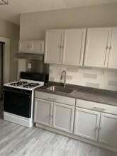 7 Sager Pl in Irvington, NJ - Building Photo - Building Photo