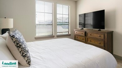 21201 Emerald Mist Pkwy, Unit 826 in Spring, TX - Building Photo - Building Photo