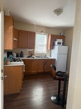 933 Wheeler St in Woodstock, IL - Building Photo - Building Photo