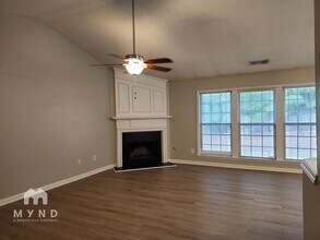 374 Darter Point NW in Kennesaw, GA - Building Photo - Building Photo
