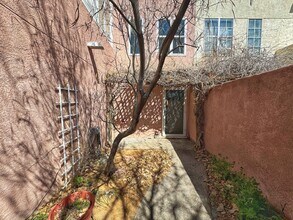 2111 New York Ave SW in Albuquerque, NM - Building Photo - Building Photo