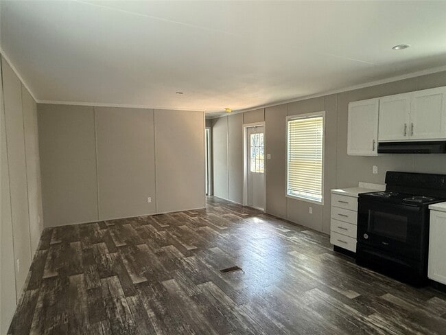 property at 2430 County Rd 318