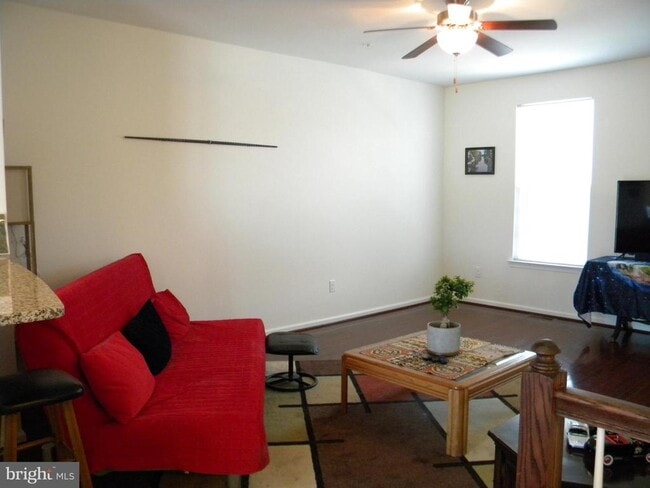 652 E Chestnut St in Souderton, PA - Building Photo - Building Photo