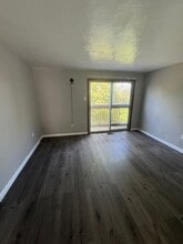 331 Dersam St in McKeesport, PA - Building Photo - Building Photo