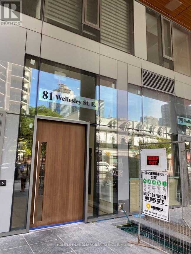 81 Wellesley St E in Toronto, ON - Building Photo - Building Photo