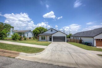 5116 Bonnell Ave in Fort Worth, TX - Building Photo - Building Photo