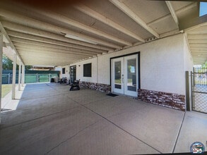 1757 Ocotillo Dr in El Centro, CA - Building Photo - Building Photo