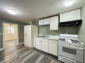 3336 W Chicago Ave in Chicago, IL - Building Photo - Building Photo