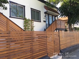 1470 Echo Park Ave in Los Angeles, CA - Building Photo