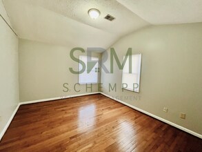 4127 Churchman Ave in Louisville, KY - Building Photo - Building Photo