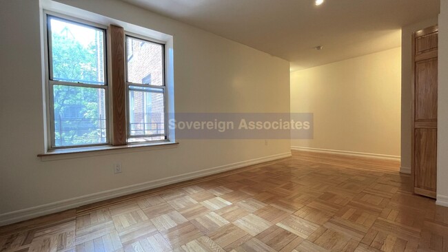 175 Pinehurst Ave in New York, NY - Building Photo - Building Photo