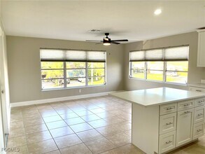 608 SE 46th Ln in Cape Coral, FL - Building Photo - Building Photo