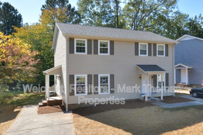 210 Bridgefield Pl in Durham, NC - Building Photo - Building Photo