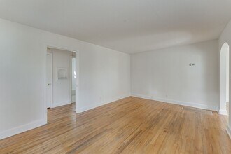 711 Castle Dr in Chattanooga, TN - Building Photo - Building Photo