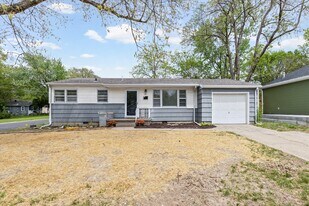 1311 W Worley St in Columbia, MO - Building Photo